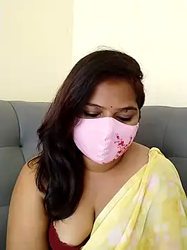 Snapshot of Lovely-Rose143 chatting on 02-19-25, 06:22 Lovely-Rose143 online show from 02-19-25, 06:22