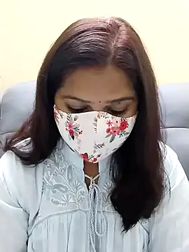 Snapshot of Lovely-Rose143 chatting on 02-02-25, 04:32 Lovely-Rose143 online show from 02-02-25, 04:32