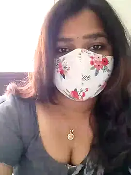 Snapshot of Lovely-Rose143 chatting on 12-27-24, 06:03 Lovely-Rose143 online show from 12-27-24, 06:03