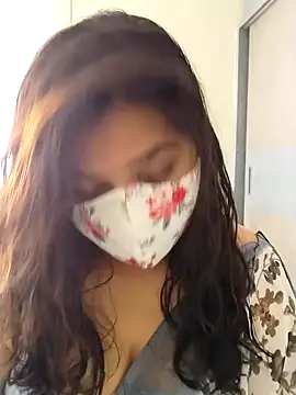 Snapshot of Lovely-Rose143 chatting on 12-25-24, 05:05 Lovely-Rose143 online show from 12-25-24, 05:05