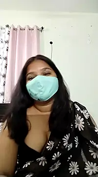 Snapshot of Lovely-Rose143 chatting on 03-06-25, 07:10 Lovely-Rose143 online show from 03-06-25, 07:10