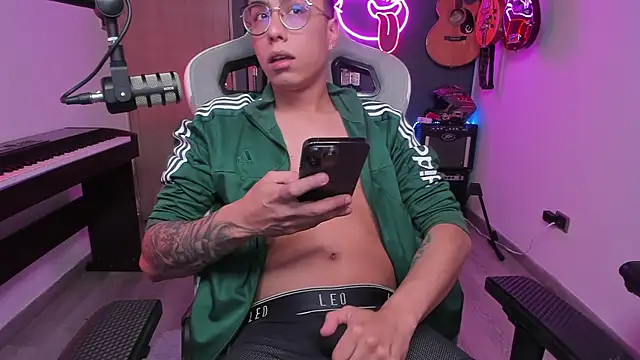 granxarma960 online show from 12-21-24, 05:14