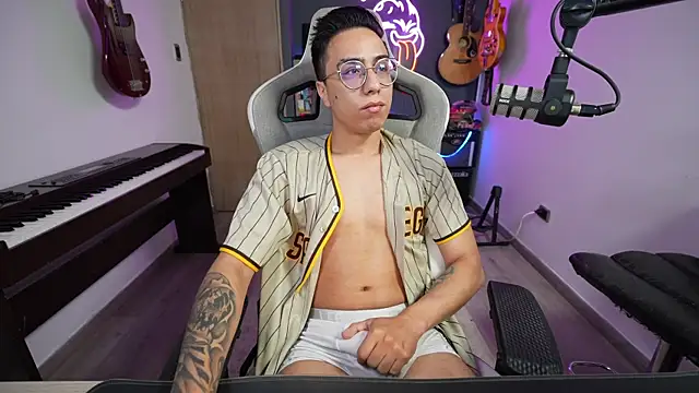 granxarma960 online show from 03-01-25, 04:47