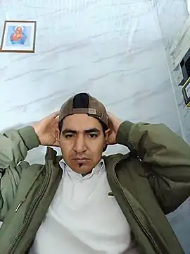 latino17 online show from 11-18-25, 06:50