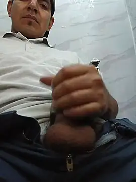 latino17 online show from 11-28-25, 06:24