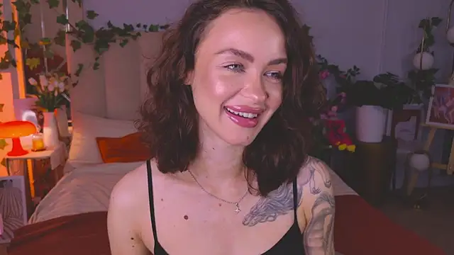 Snapshot of Meow_Nancy chatting on 07-28-26, 05:37 Meow Nancy online show from 07-28-26, 05:37