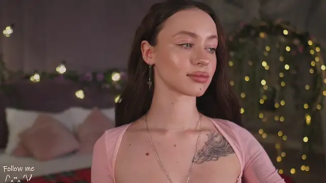 Meow Nancy online show from 02-21-25, 09:02