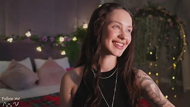 Meow Nancy online show from 02-17-25, 09:03