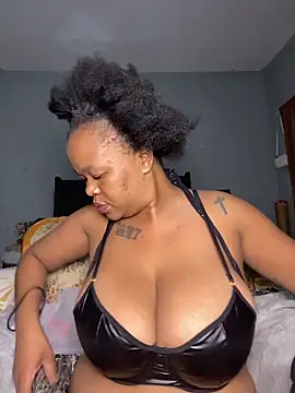 Snapshot of Mandy-101 chatting on 02-22-26, 03:31 Mandy-101 online show from 02-22-26, 03:31