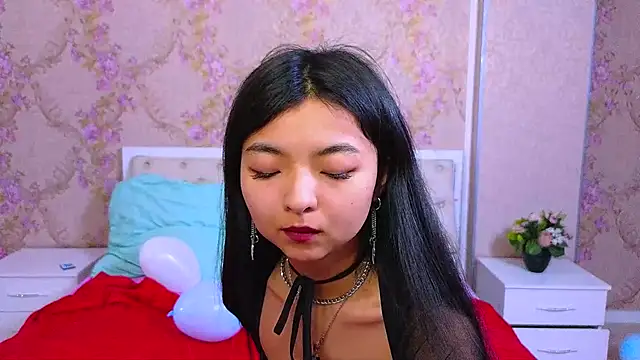 Shy Kira online show from 02-02-25, 12:46