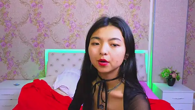 Shy Kira online show from 01-29-25, 03:58