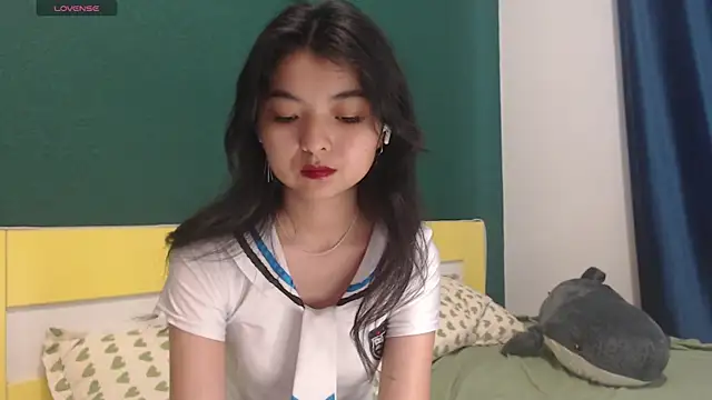 Snapshot of Shy_Kira chatting on 06-18-26, 08:46 Shy Kira online show from 06-18-26, 08:46