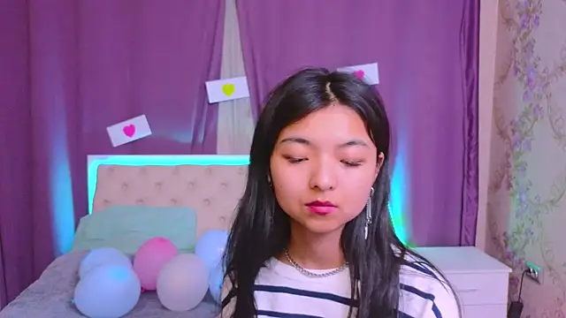 Shy Kira online show from 02-11-25, 06:55