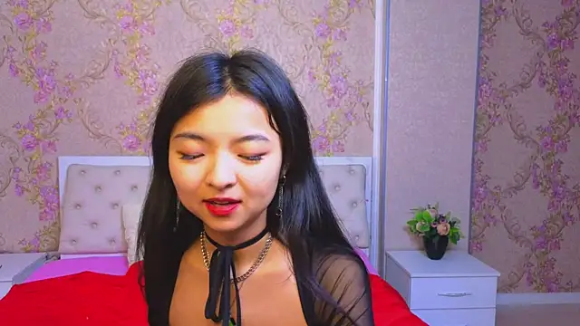 Shy Kira online show from 01-30-25, 12:37