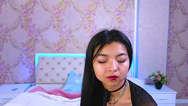 Shy Kira online show from 01-22-25, 01:11