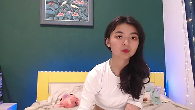 Shy Kira online show from 01-15-26, 10:18