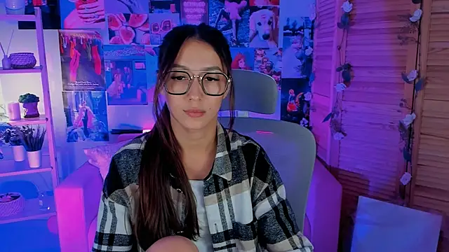 LanaBaker online show from 03-13-25, 06:05