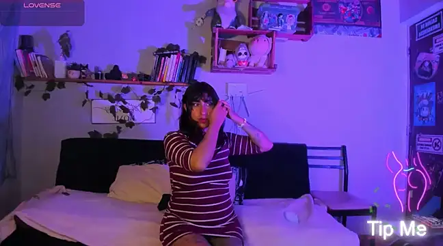 Snapshot of Rigel_cute chatting on 03-05-25, 04:24 Rigel cute online show from 03-05-25, 04:24