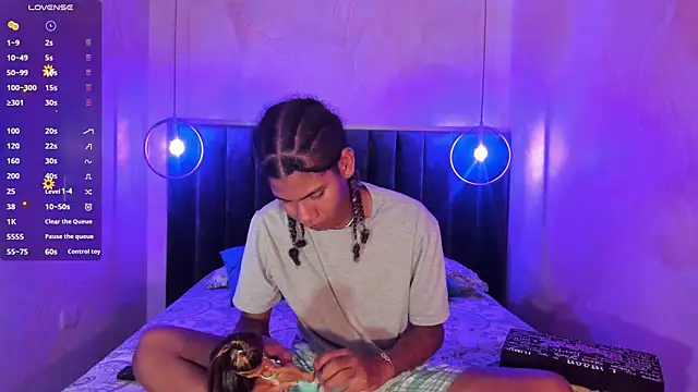 Snapshot of Maxim-Walker chatting on 11-08-25, 03:32 Maxim-Walker online show from 11-08-25, 03:32