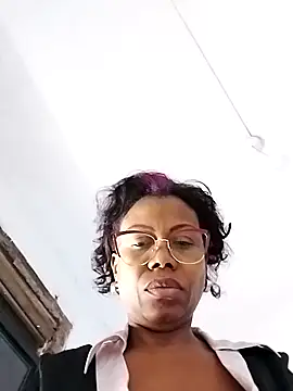 littlebrunett online show from 03-09-26, 01:47