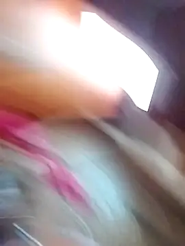 Snapshot of littlebrunett chatting on 10-05-25, 03:14 littlebrunett online show from 10-05-25, 03:14