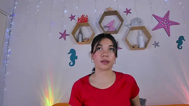 Emiily Parkerr online show from 03-19-25, 02:59