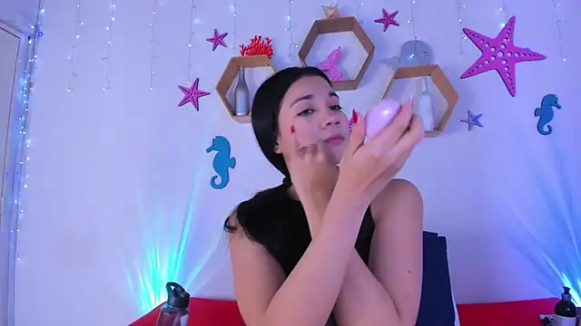 Emiily Parkerr online show from 02-05-26, 03:13