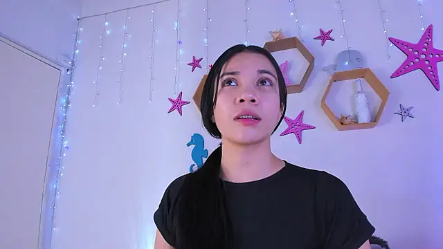 Emiily Parkerr online show from 11-05-25, 02:58