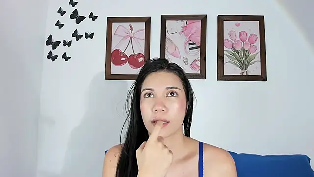 Emiily Parkerr online show from 04-22-26, 11:11