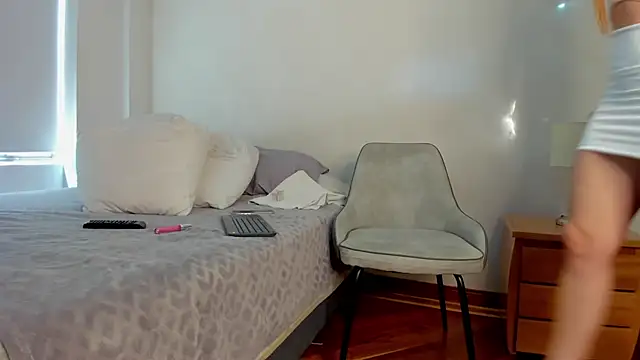 melisa ferretti online show from 10-06-25, 06:08