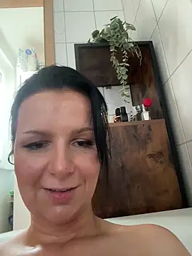 Snapshot of Off__Melonenmandy chatting on 06-15-26, 02:17 Off Melonenmandy online show from 06-15-26, 02:17
