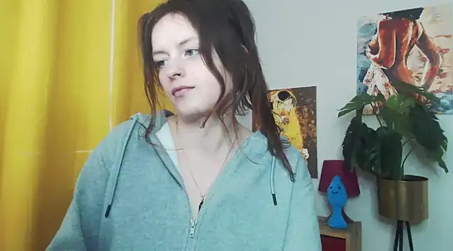 juicyNadine online show from 02-13-25, 09:30