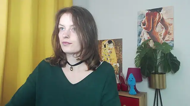 juicyNadine online show from 09-30-25, 05:02