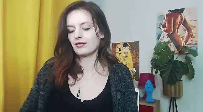 juicyNadine online show from 03-03-25, 09:13