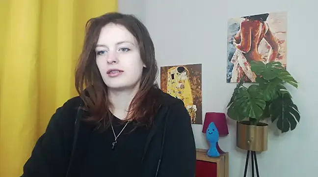 juicyNadine online show from 02-14-25, 06:23