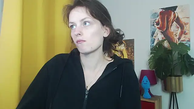 juicyNadine online show from 09-16-25, 04:35