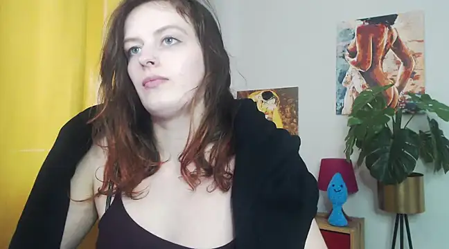 juicyNadine online show from 03-18-25, 12:28