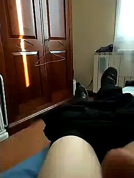 Snapshot of CazzoDURO883 chatting on 02-27-26, 03:01 CazzoDURO883 online show from 02-27-26, 03:01