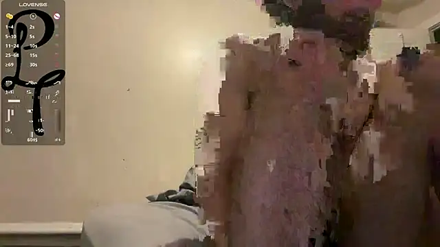 pantslesstraveler plt online show from 11-03-25, 12:16