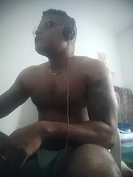 SaucyAffair0 online show from 07-23-26, 01:52