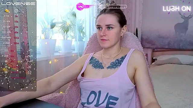 Bella  Swoon online show from 04-14-26, 06:18