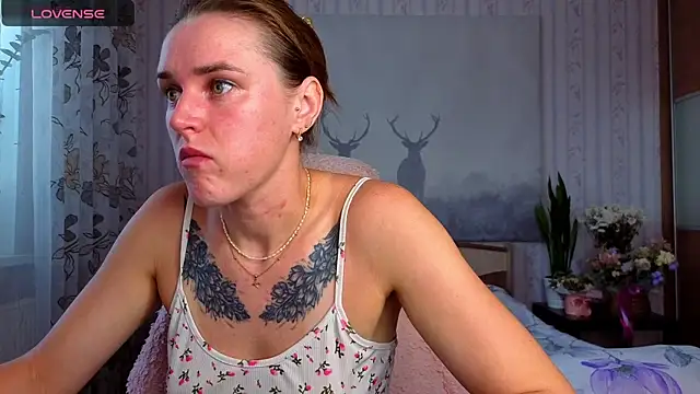 Bella  Swoon online show from 07-27-26, 04:52