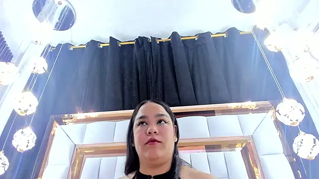 Snapshot of RileySweett chatting on 09-24-25, 11:39 RileySweett online show from 09-24-25, 11:39