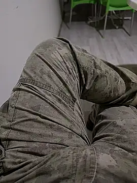 Snapshot of justwatchbaby chatting on 01-10-26, 09:54 justwatchbaby online show from 01-10-26, 09:54