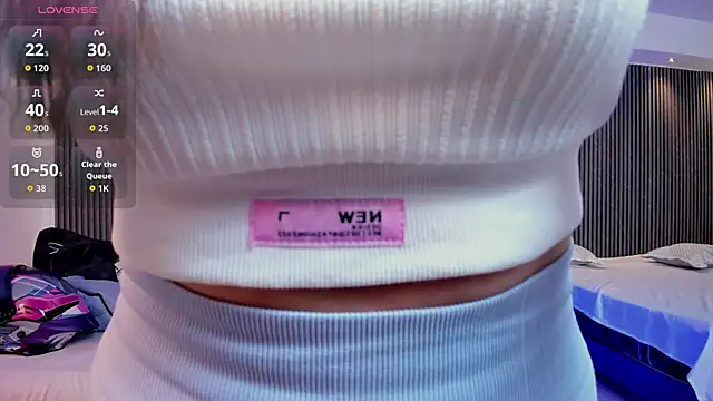 paulina sweett  online show from 02-25-26, 01:11