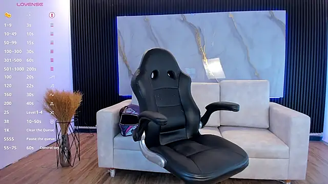 paulina sweett  online show from 10-09-25, 12:49