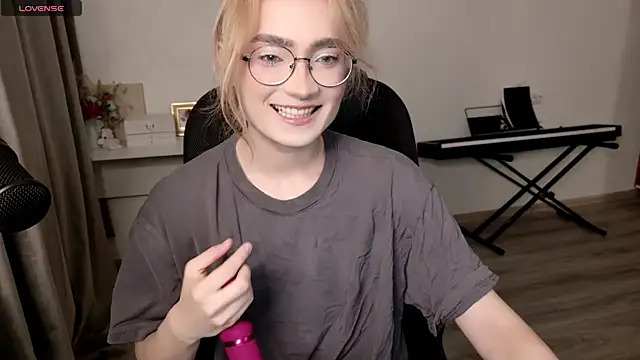 CuteYukiKun online show from 07-06-26, 12:56