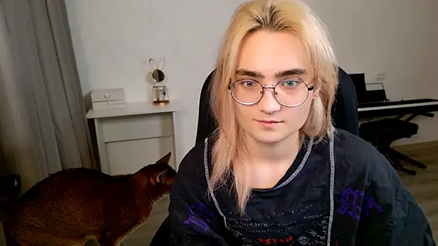 CuteYukiKun online show from 01-09-26, 01:34