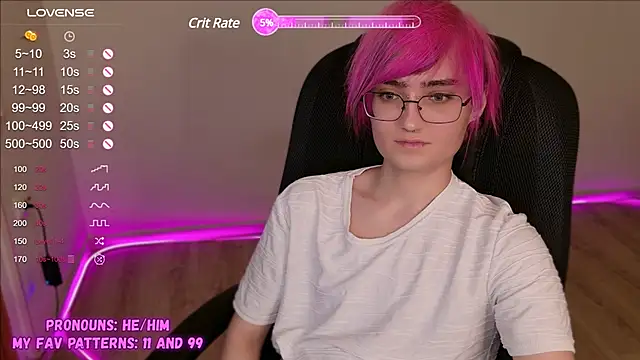 Snapshot of CuteYukiKun chatting on 03-22-25, 04:04 CuteYukiKun online show from 03-22-25, 04:04