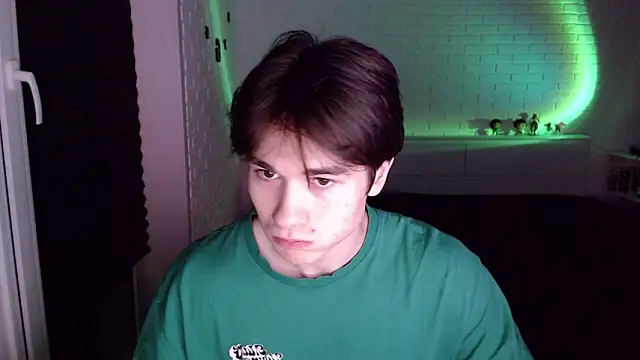 MarkusDean online show from 09-21-25, 06:35